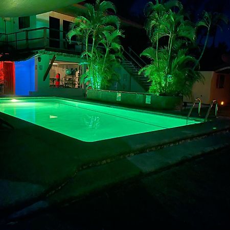 Parrot Resort Moalboal Εξωτερικό φωτογραφία